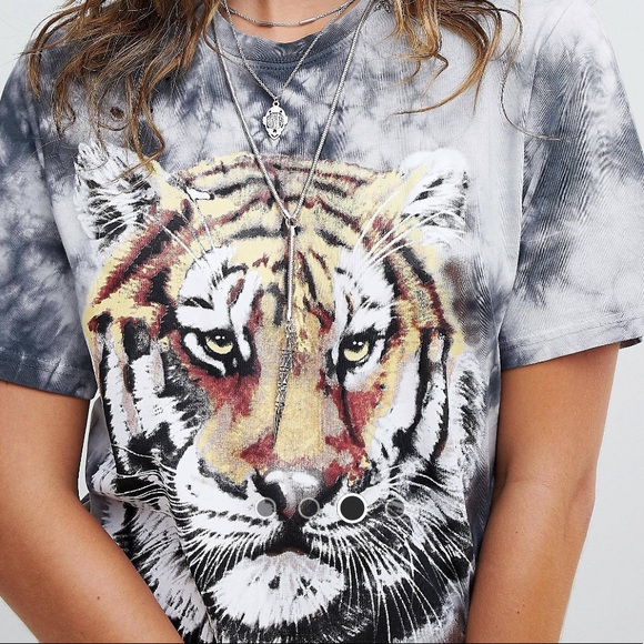 tie dye tiger shirt